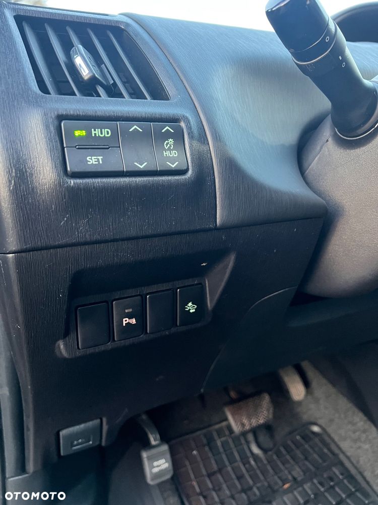 Toyota Prius+ (Hybrid) Executive - 20