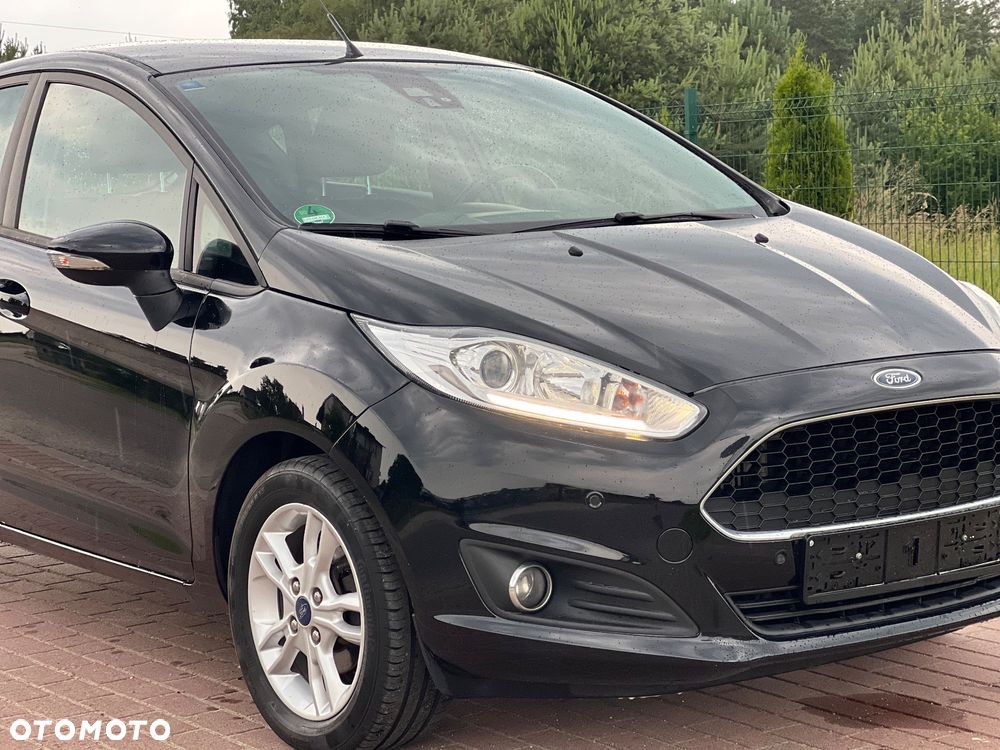 Ford Fiesta 1.0 EcoBoost S&S TITANIUM X - 10