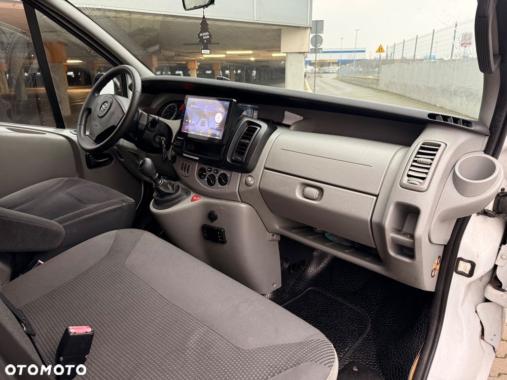 Opel Vivaro KamperVan - 10