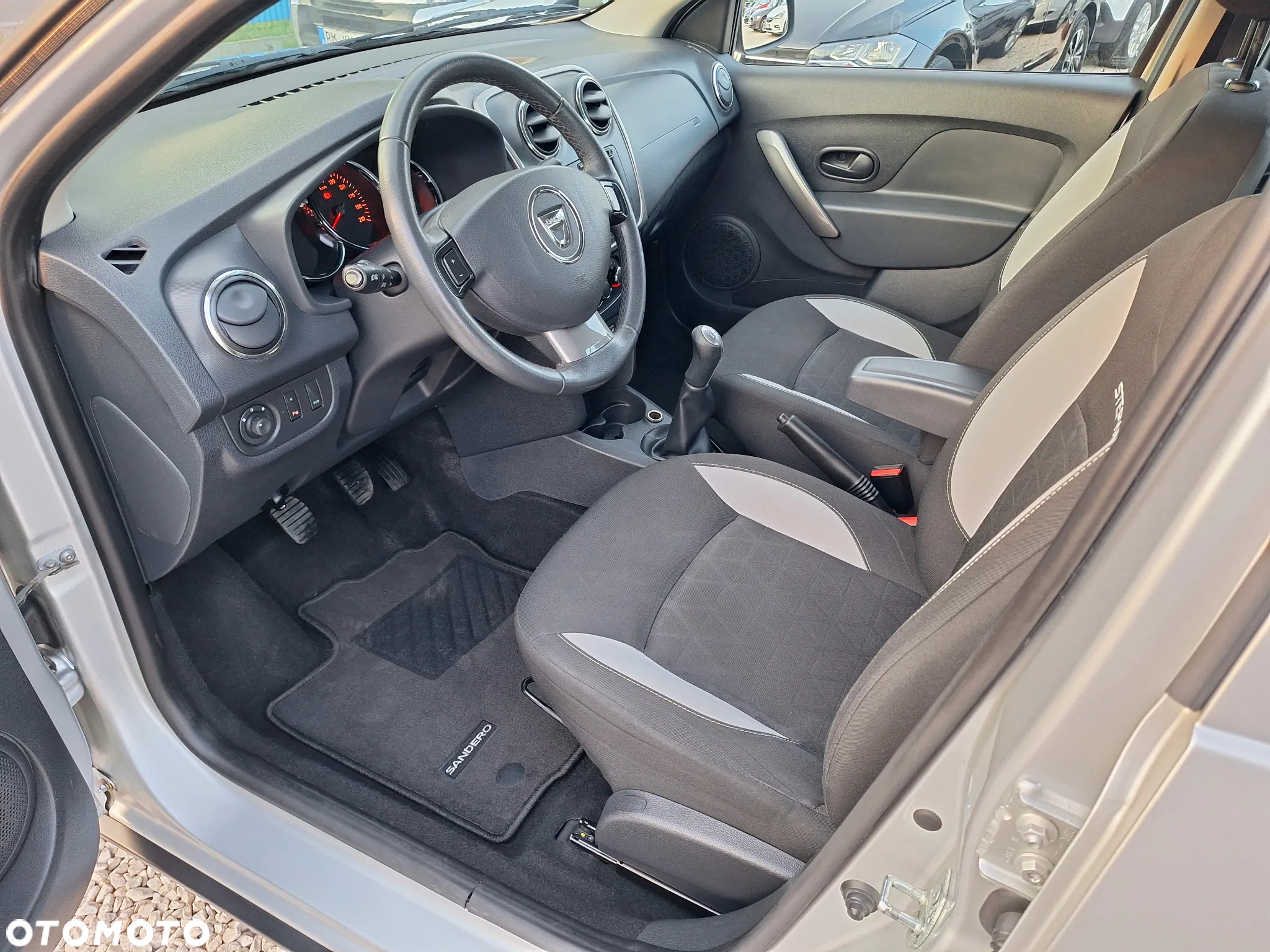 Dacia Sandero Stepway TCe 90 Ambiance - 15