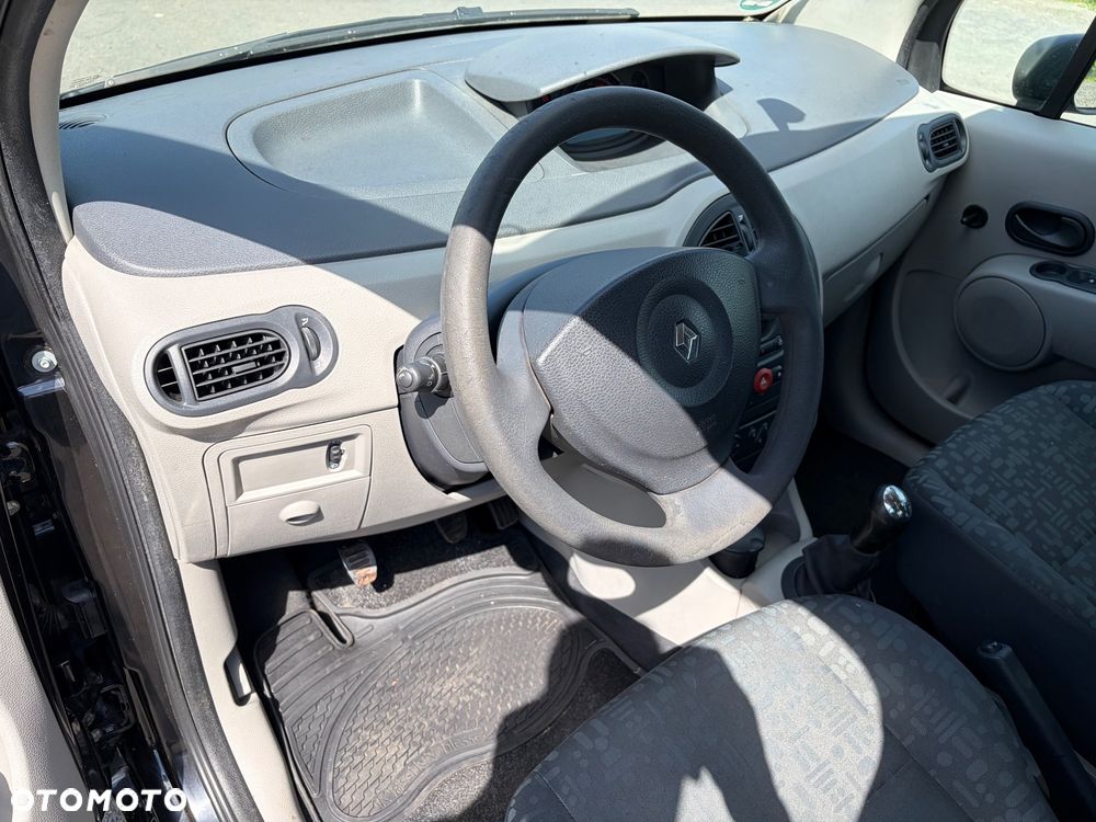 Renault Modus 1.2 16V Avantage - 15