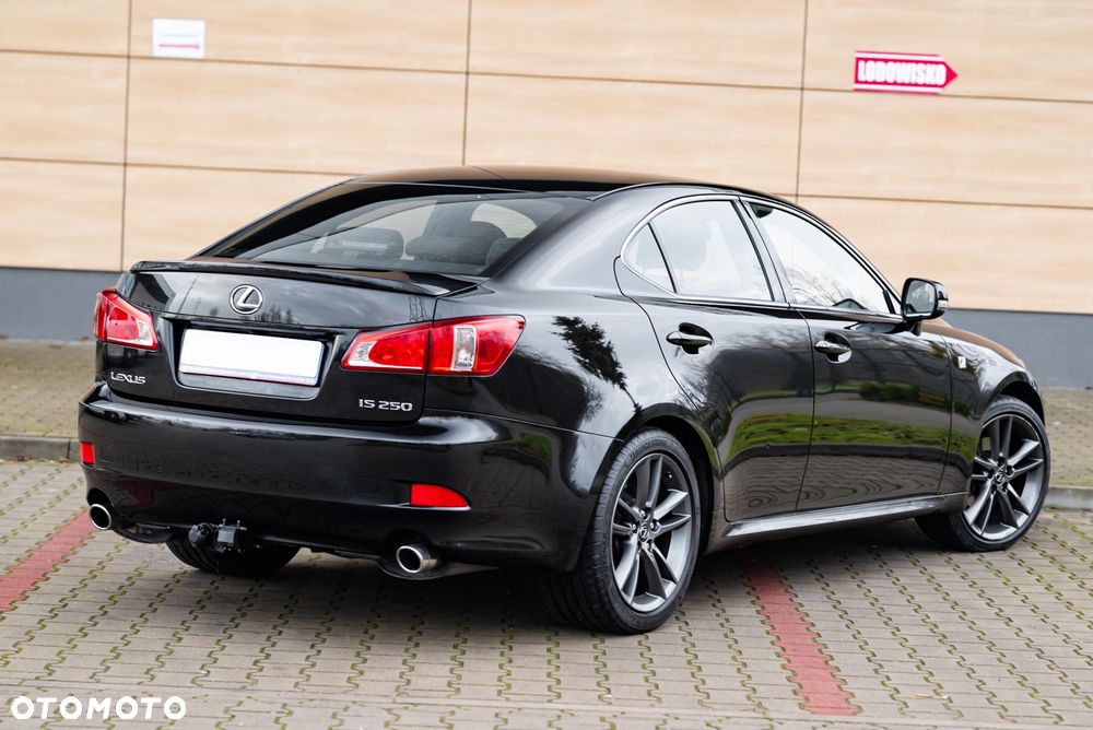 Lexus IS 250 F-Sport - 18