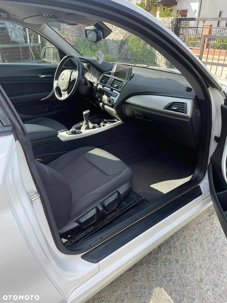 BMW Seria 1 118d - 14