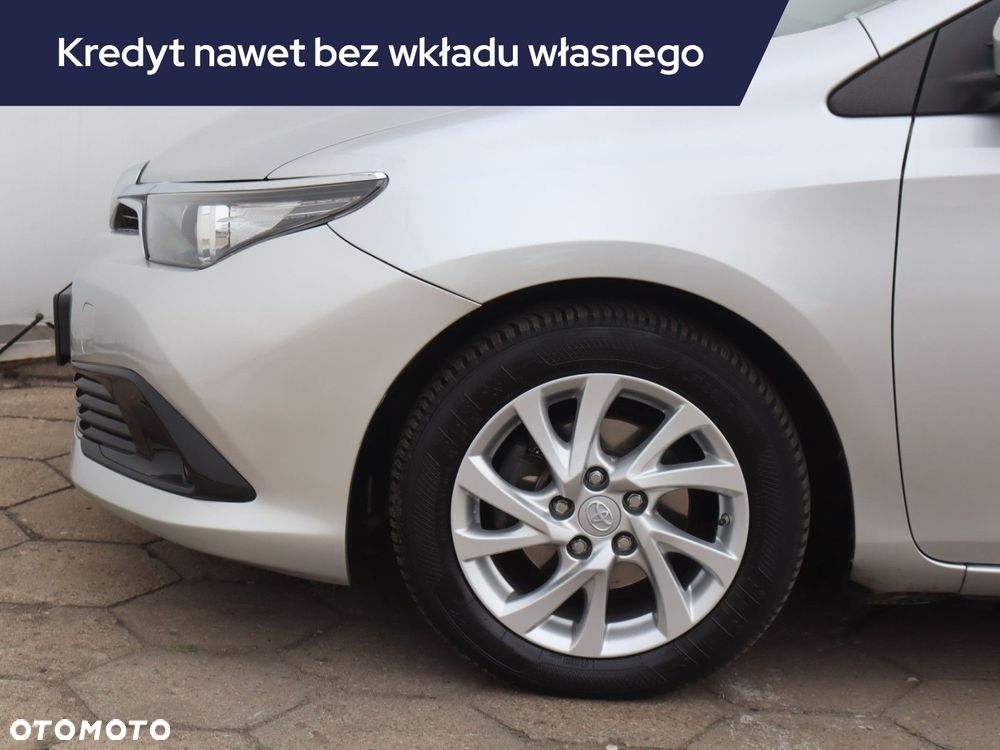 Toyota Auris - 15