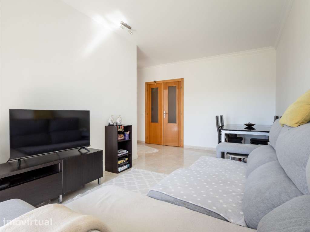 Apartamento T1 com vistas de mar - Grande imagem: 2/28