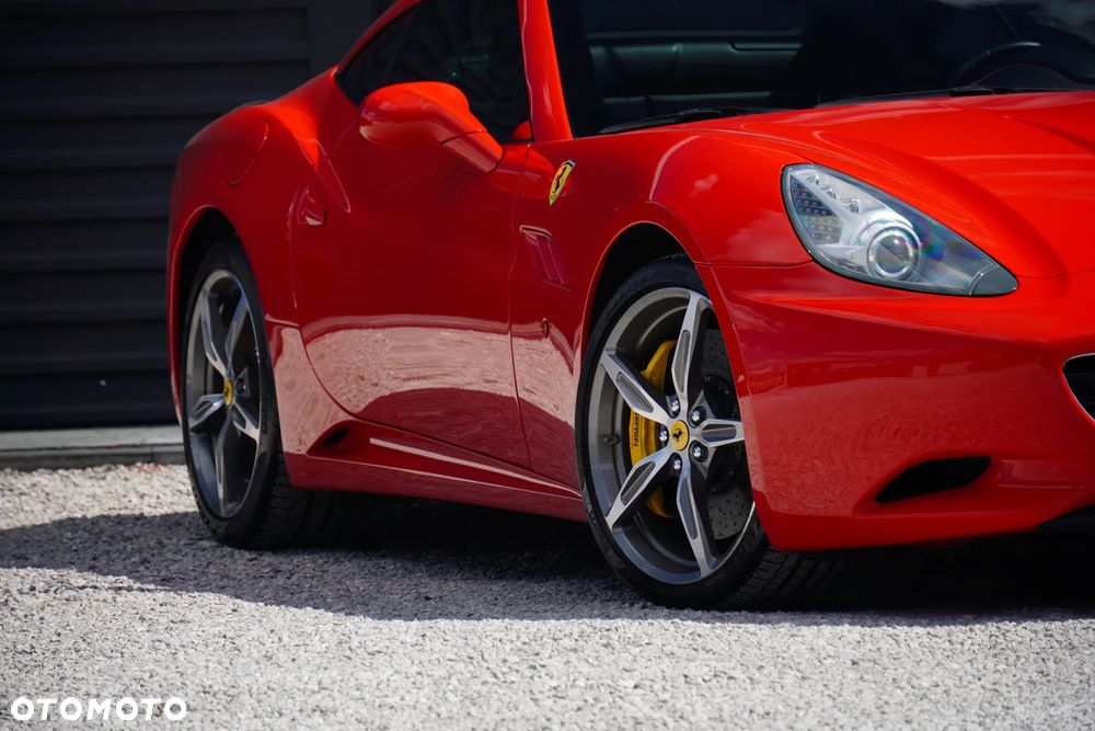 Ferrari California - 11