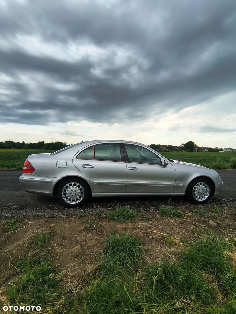 Mercedes-Benz Klasa E - 4