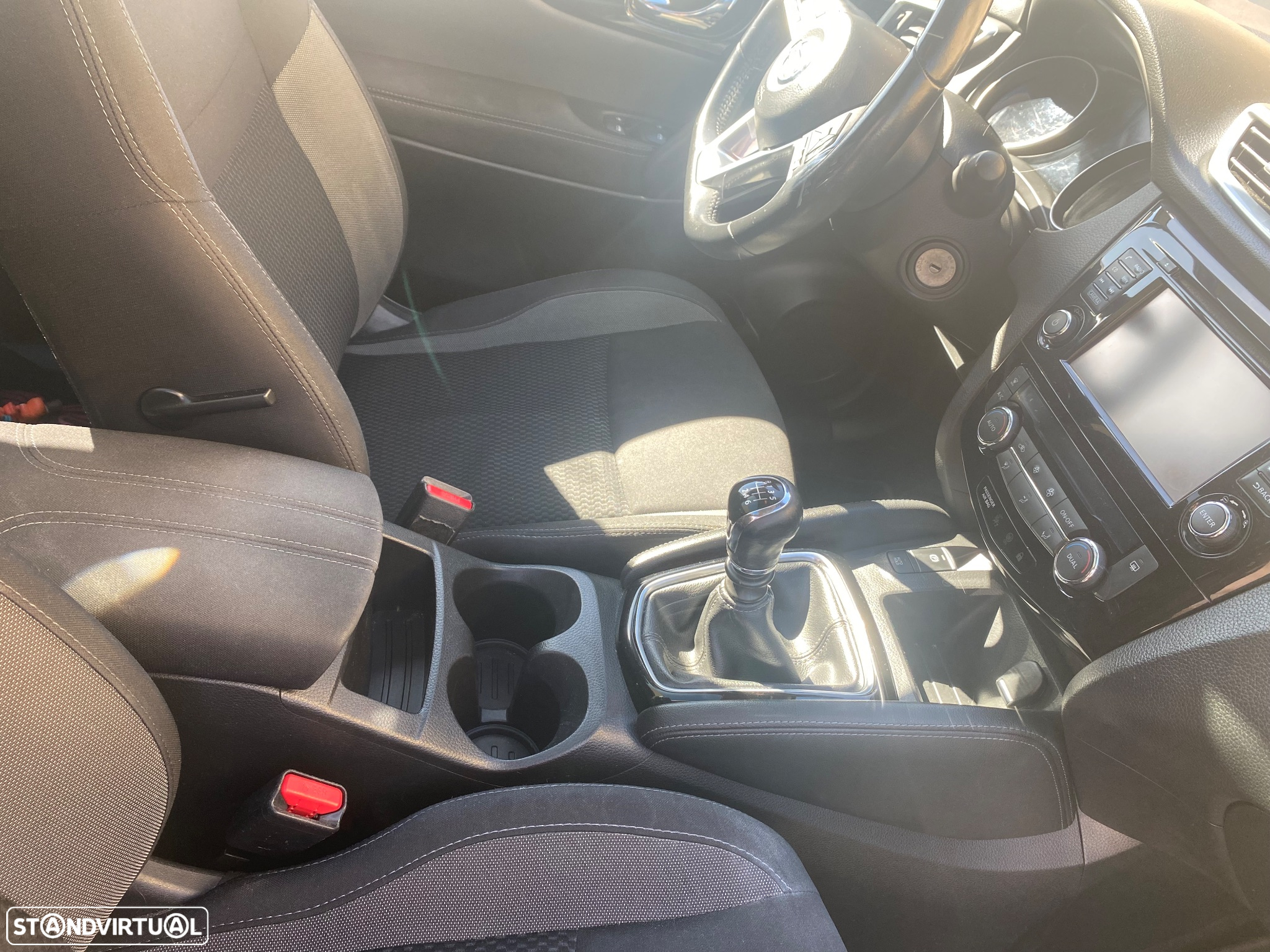 Nissan Qashqai 1.5 dCi N-Connecta Business - 14