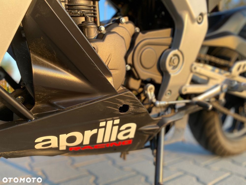 Aprilia RS - 9