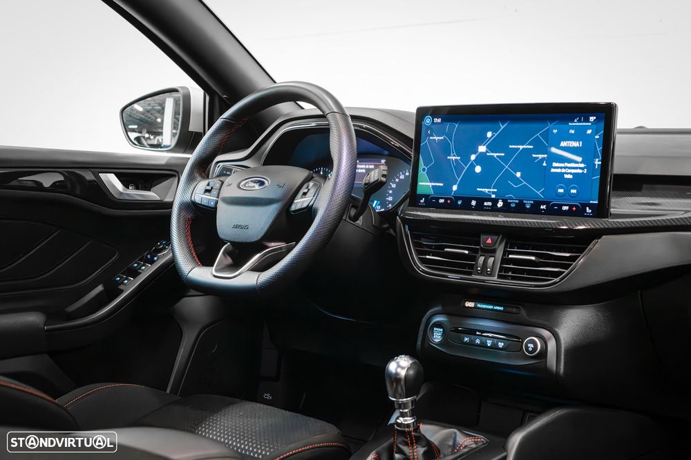 Ford Focus SW 1.0 EcoBoost MHEV ST-Line - 13