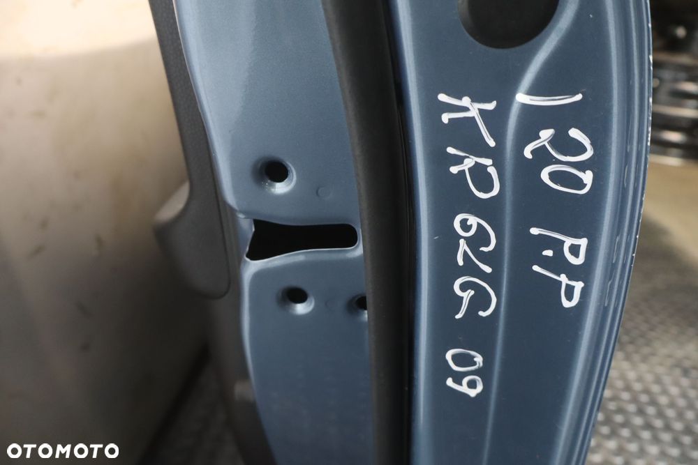 drzwi prawy przód - 7