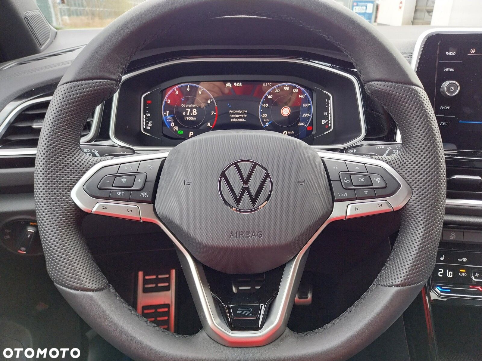 Volkswagen T-Roc - 15
