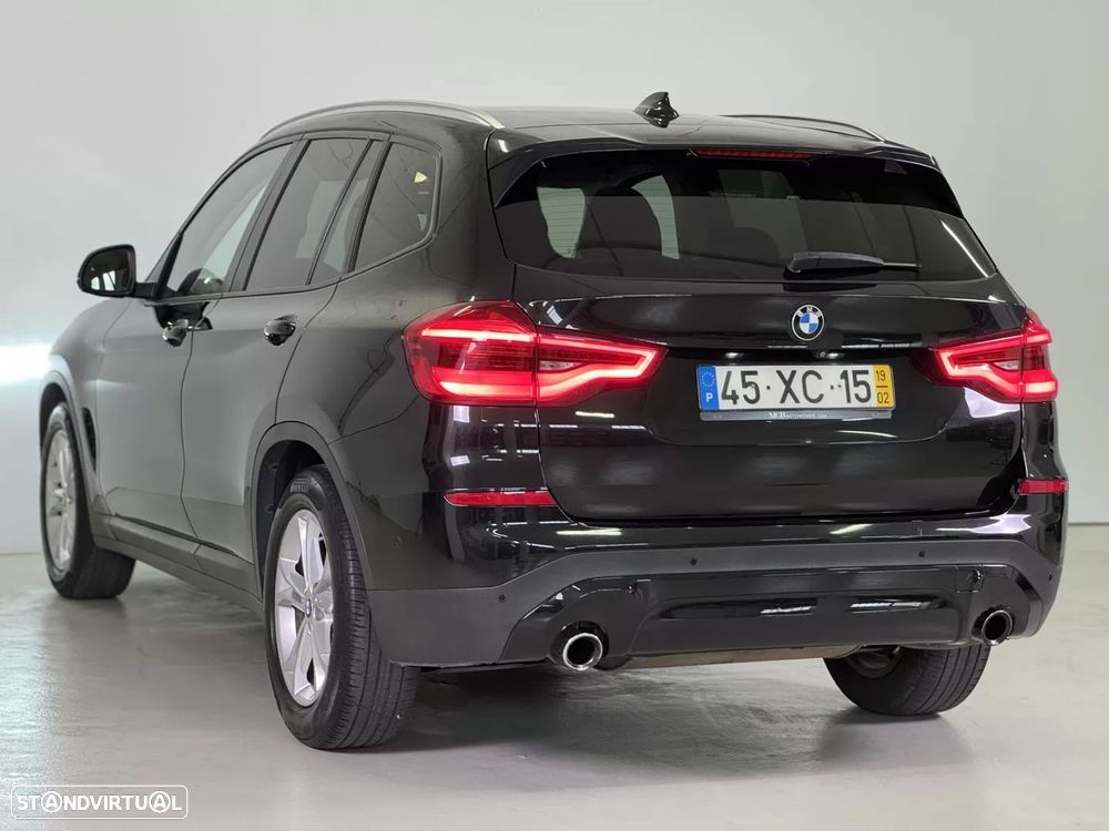 BMW X3 30 d xDrive Advantage - 4