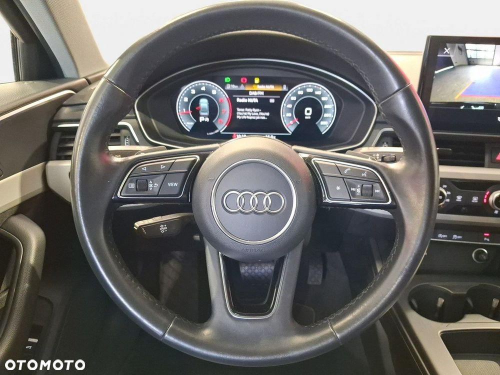 Audi A4 Limousine - 18