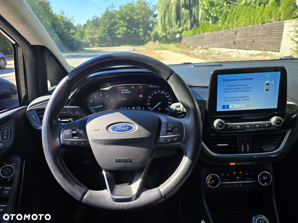 Ford Fiesta 1.0 EcoBoost S&S TITANIUM - 12