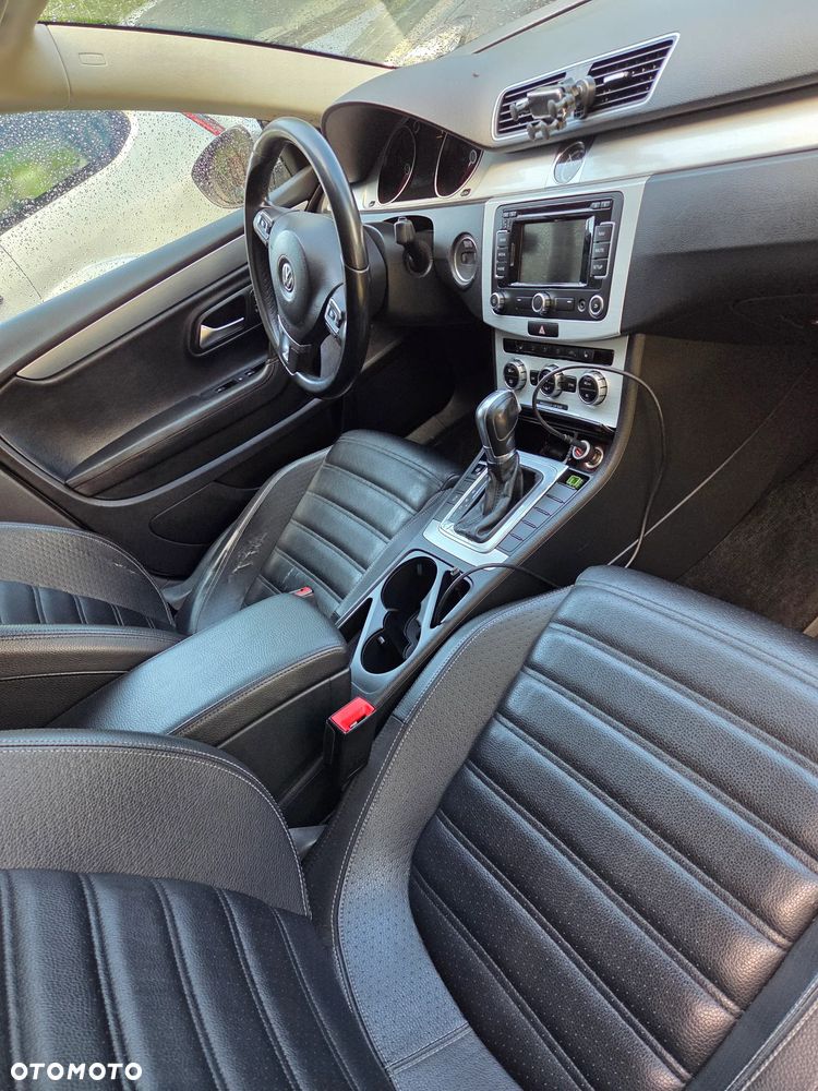 Volkswagen Passat - 6