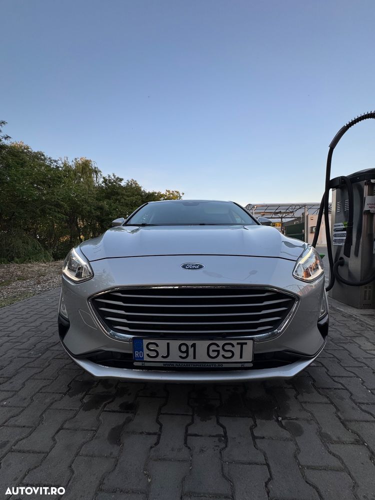 Ford Focus - 5