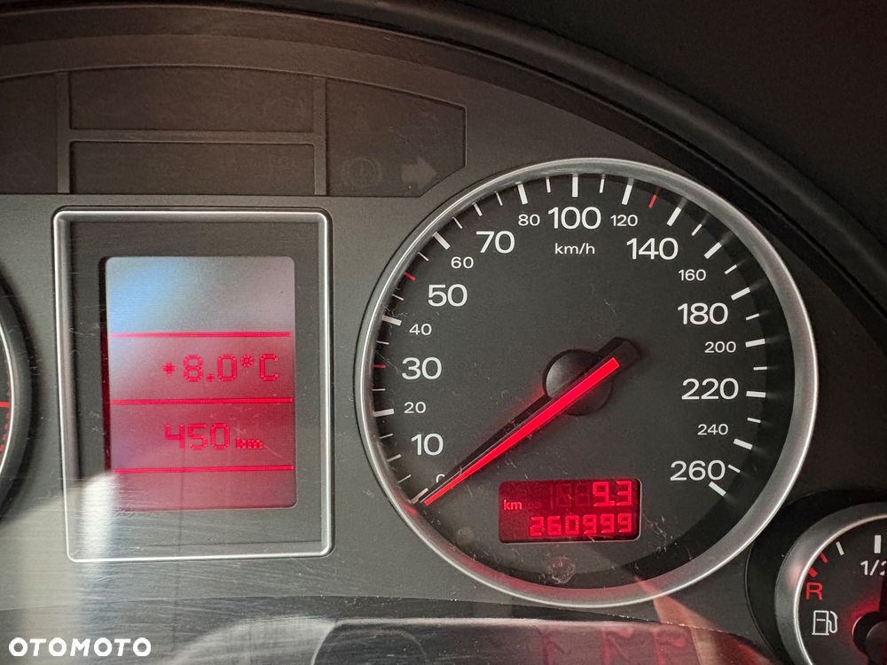 Audi A4 Limousine 1.6 - 7