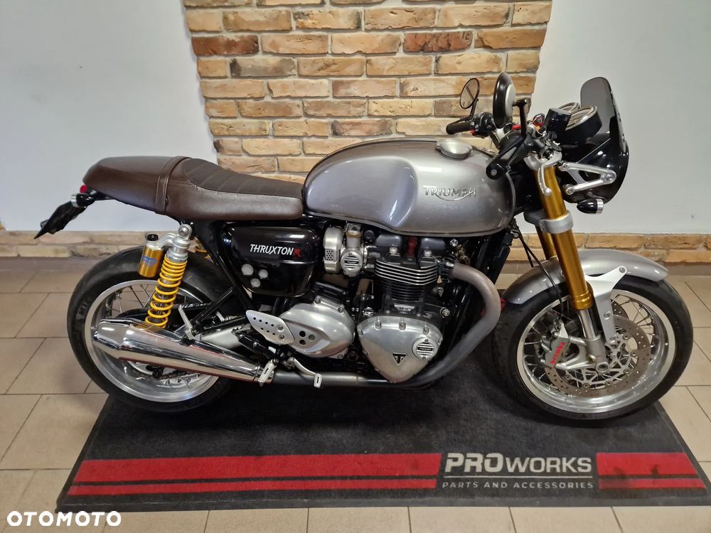 Triumph Thruxton - 35