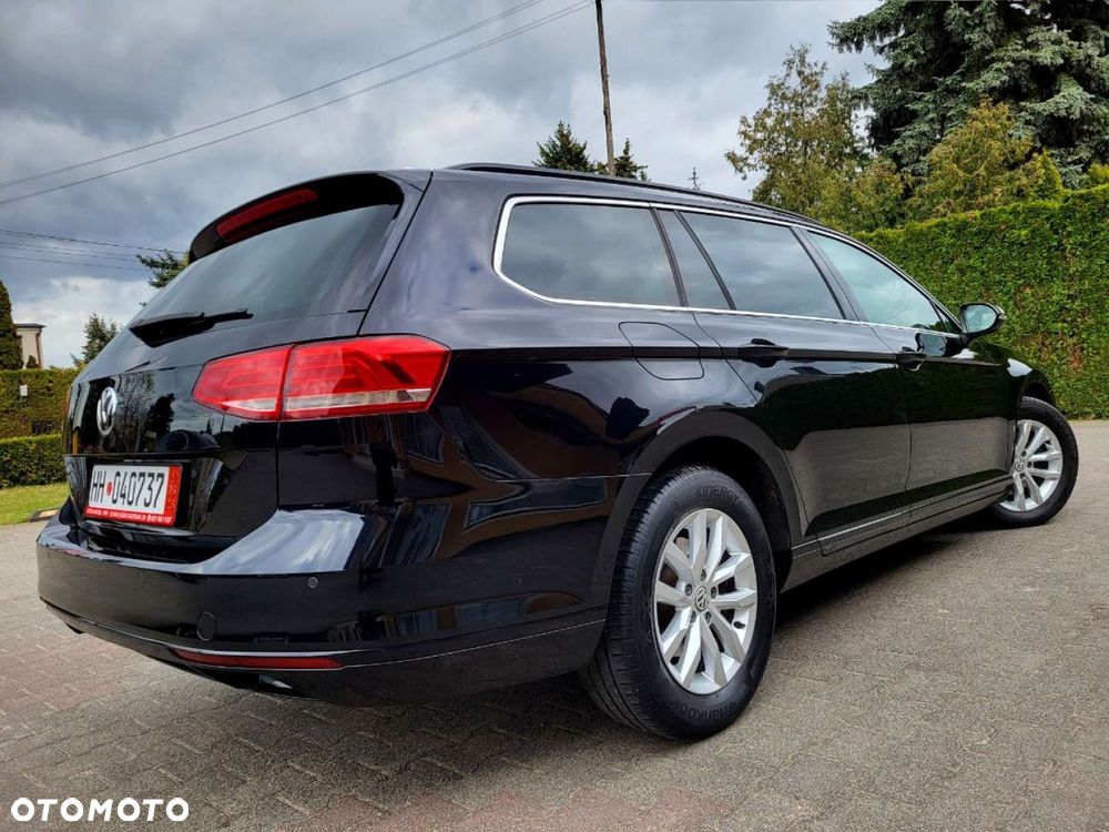 Volkswagen Passat - 5