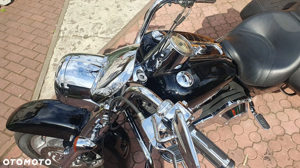 Harley-Davidson Touring Road King - 31