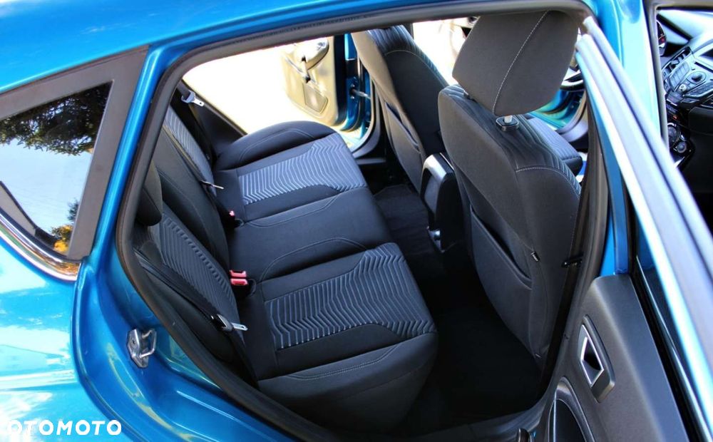 Ford Fiesta - 15