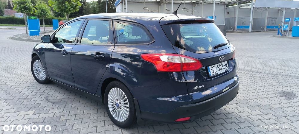 Ford Focus 1.6 Trend - 4