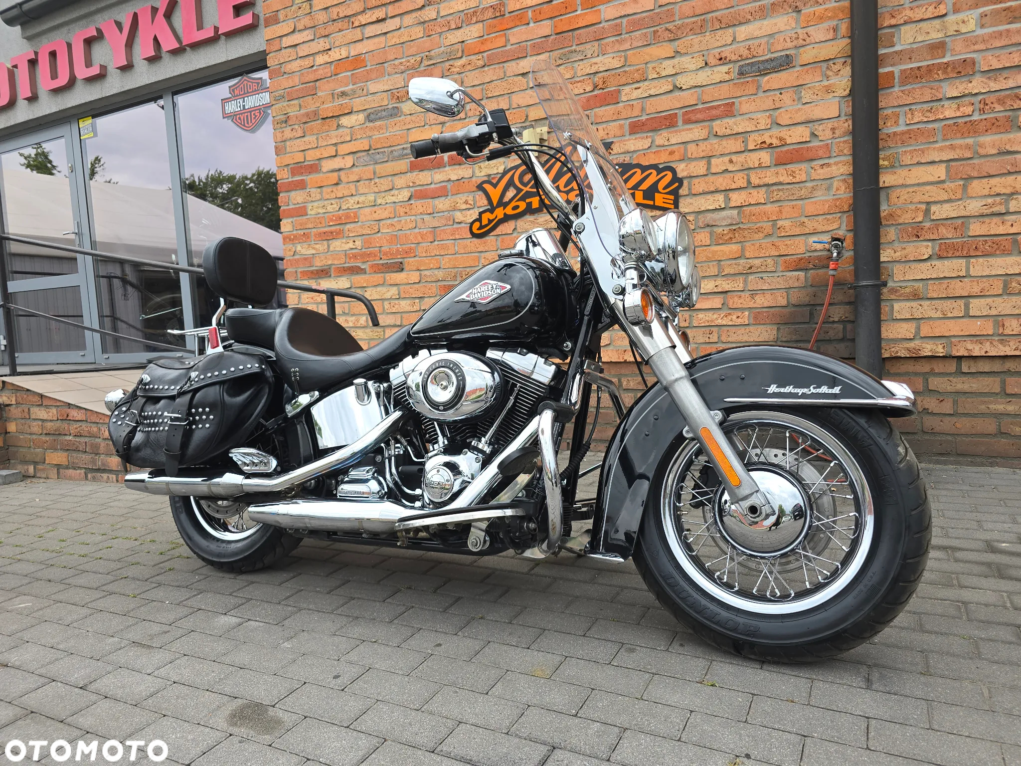 Harley-Davidson Softail Heritage Classic - 27