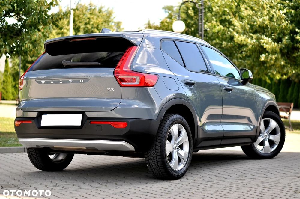 Volvo XC 40 T3 Momentum Pro - 13