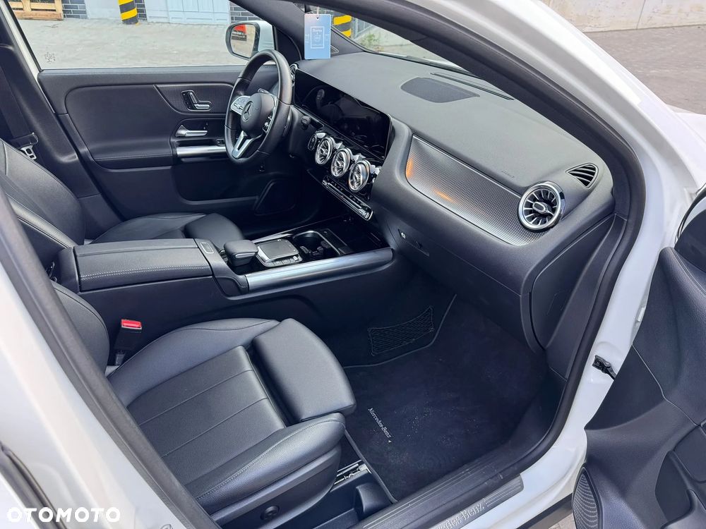 Mercedes-Benz GLA 250 8G-DCT Style - 9