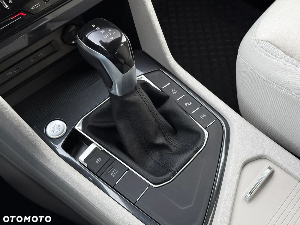 Volkswagen Tiguan 1.5 TSI EVO Elegance DSG - 22