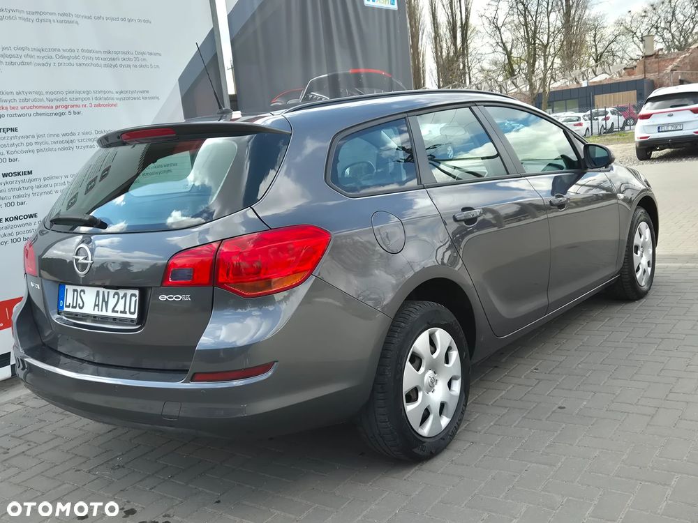 Opel Astra 1.4 Selection - 12