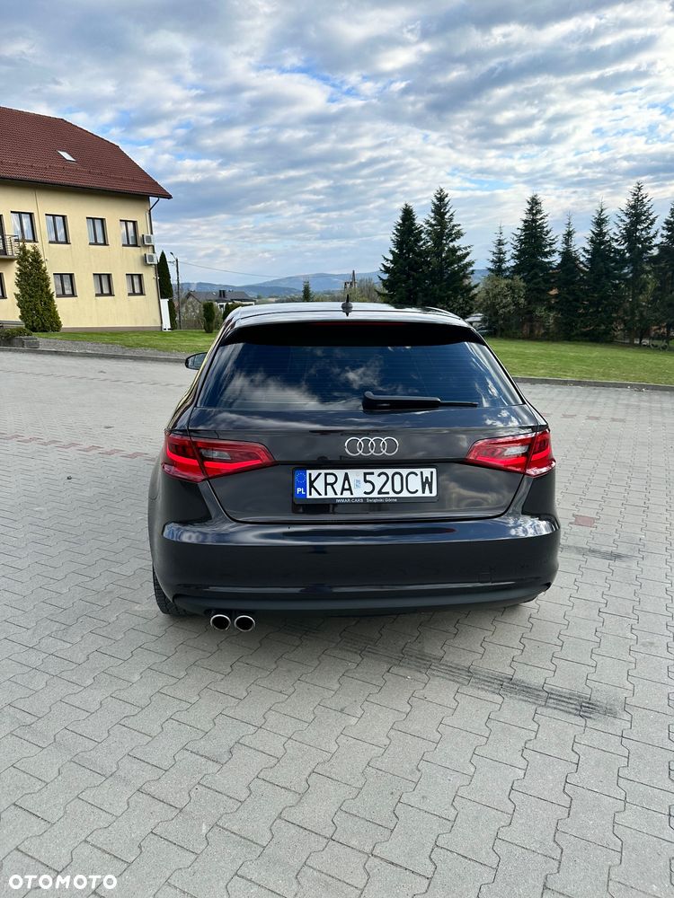 Audi A3 Sportback - 3