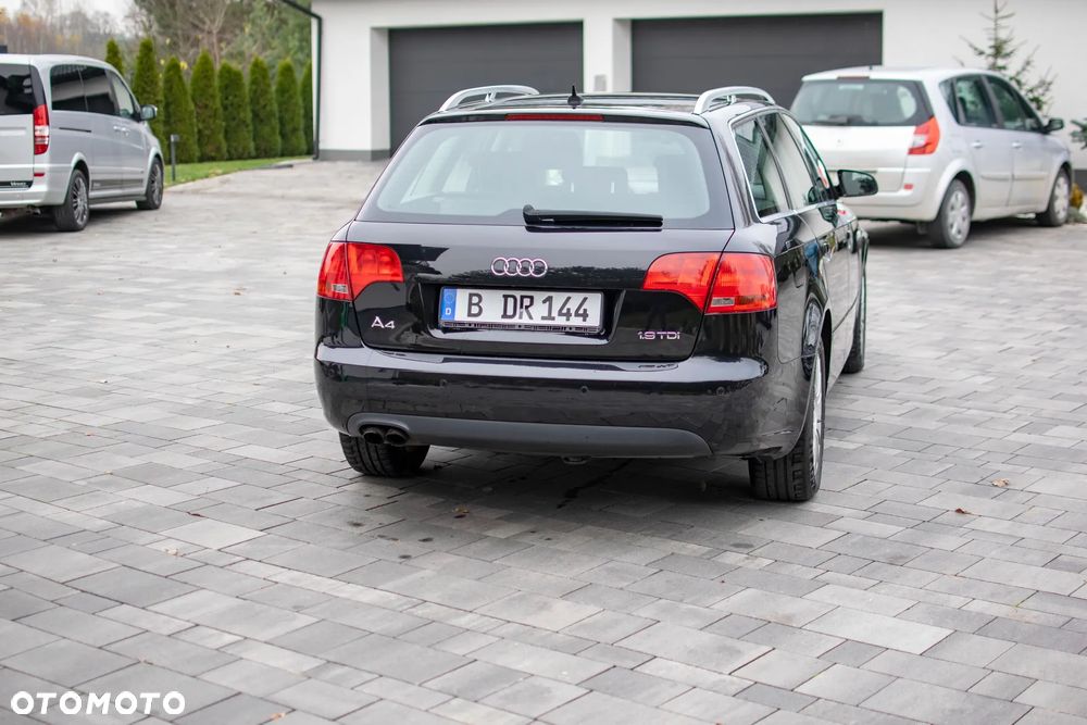 Audi A4 Avant - 18