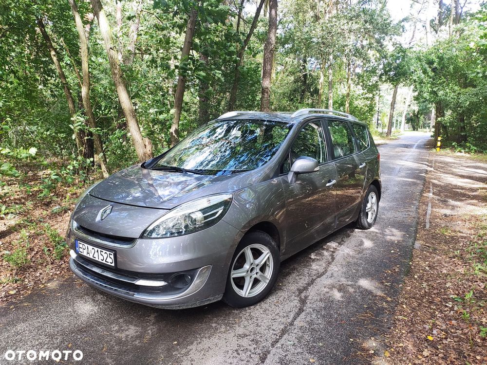 Renault Scenic - 2
