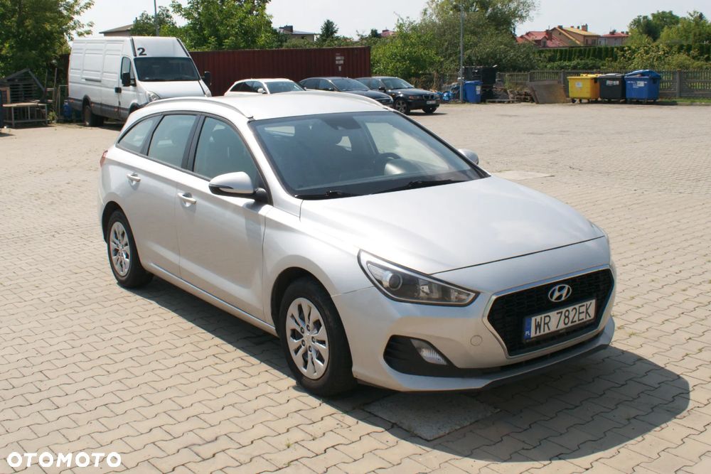Hyundai i30 1.4 Comfort - 2