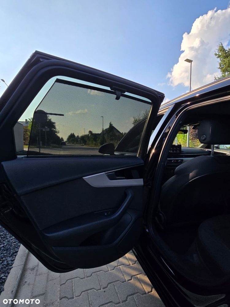 Audi A4 Avant - 16