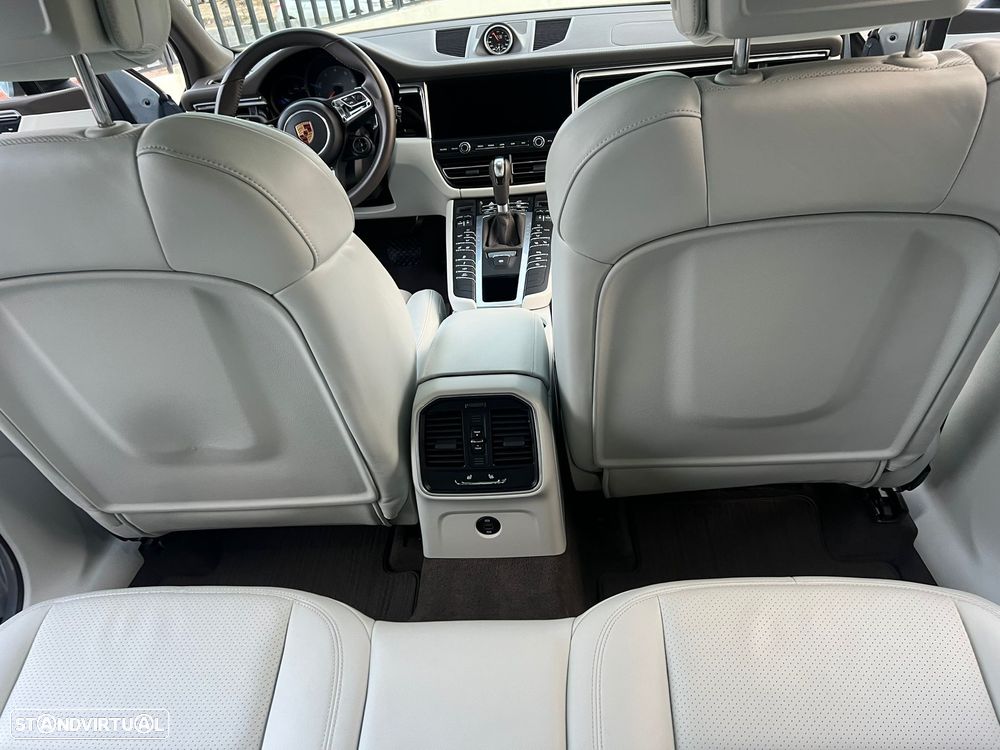 Porsche Macan S - 11