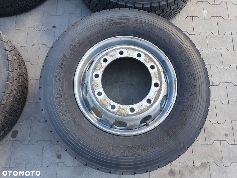 KOŁA FELGI OPONY TYŁ KOMPLET 315 70 22.5 DAF XF 106 STALOWE - 6