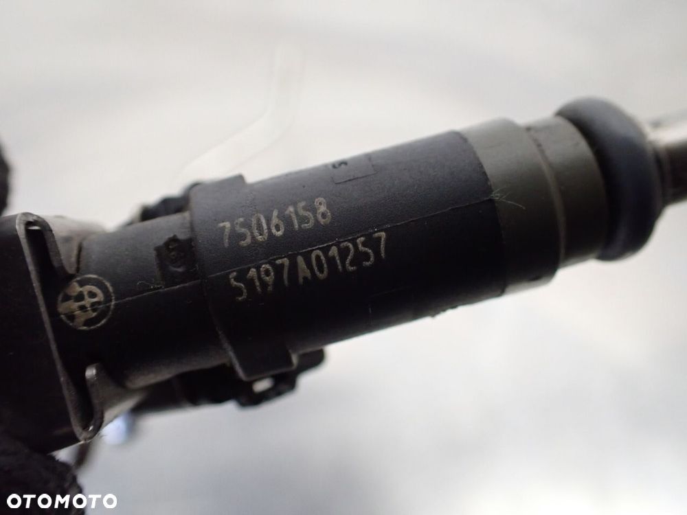 LISTWA WTRYSKOWA BMW E90 320I 7530420   7526892 - 6