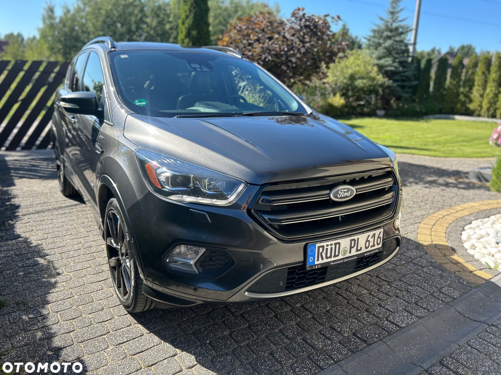 Ford Kuga 2.0 TDCi 4x4 ST-Line - 4