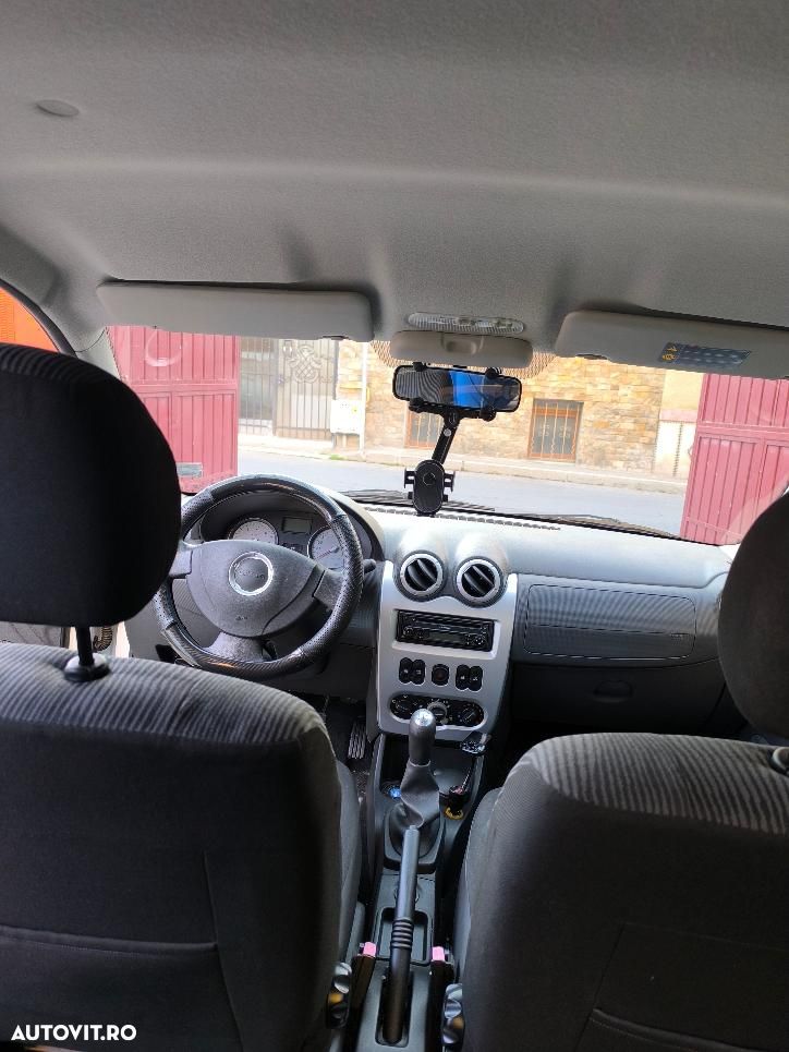 Dacia Logan 1.4 MPI Laureate - 19