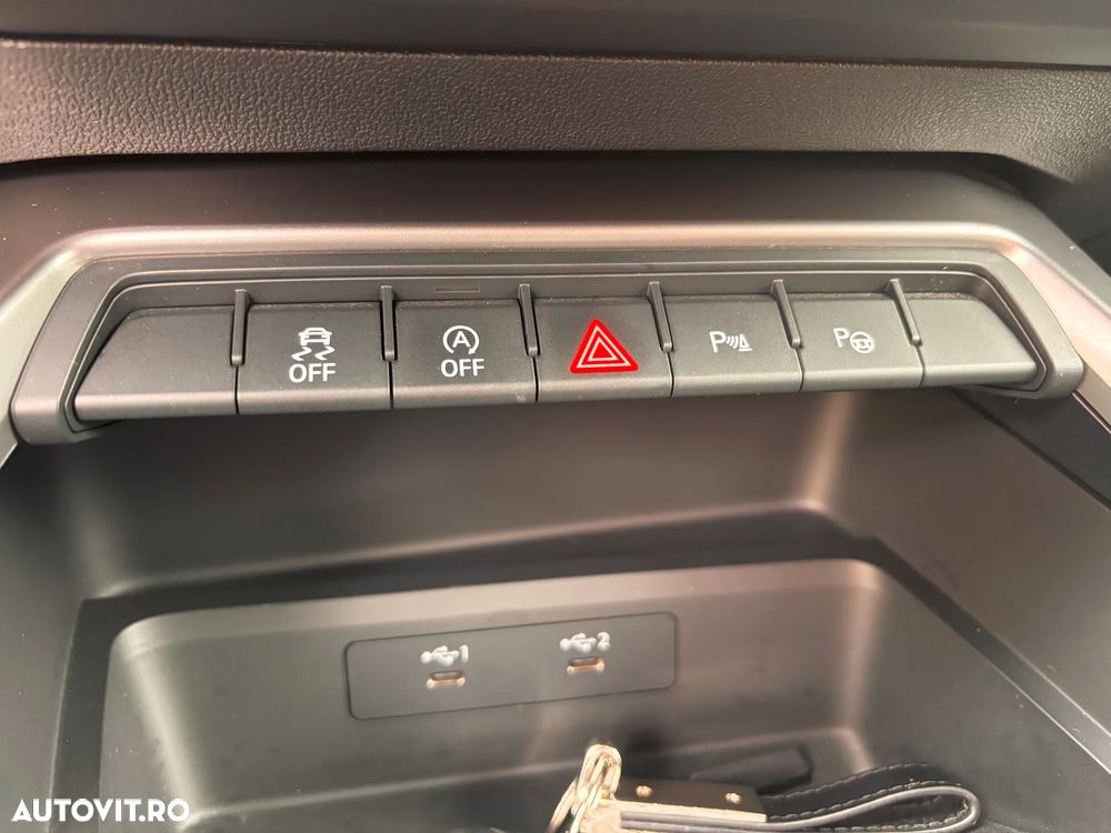 Audi A3 1.5 35 TFSI MHEV S tronic Advanced - 24