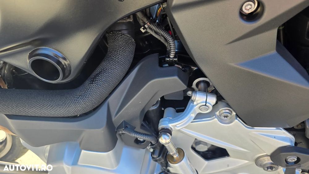 BMW F750GS - 15