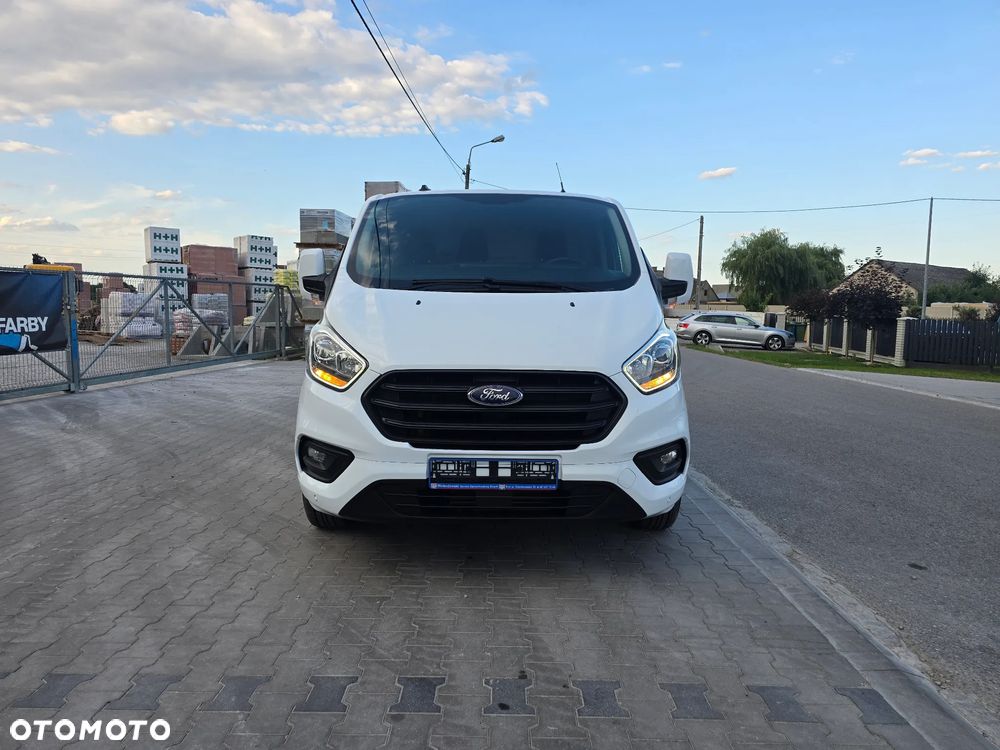 Ford Transit Custom 3 osobowy - 2