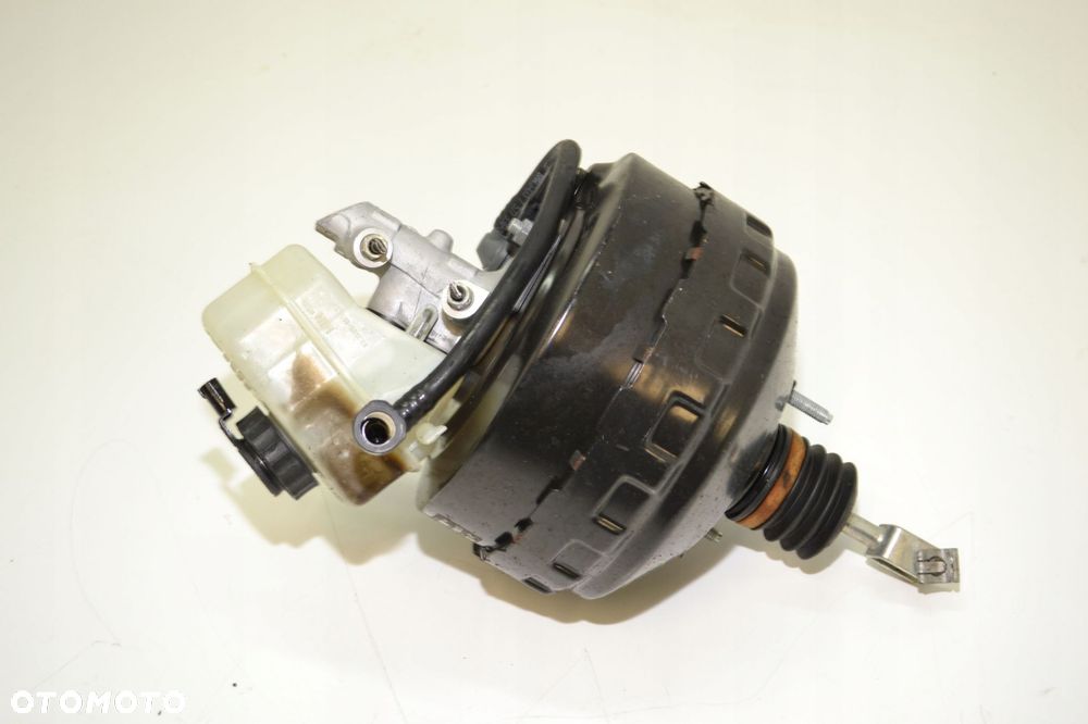 SERWO HAMULCOWE 6788041 BMW E87 E90 E91 KOMPLETNE - 4