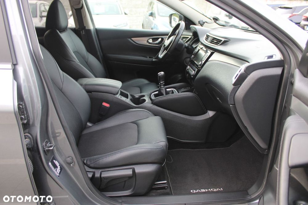 Nissan Qashqai - 26
