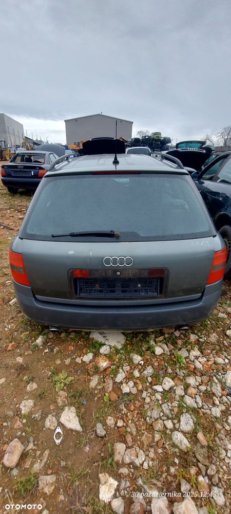 Audi A6 C5 Allroad 01 Klapa Tył Kolor. LY6J - 1
