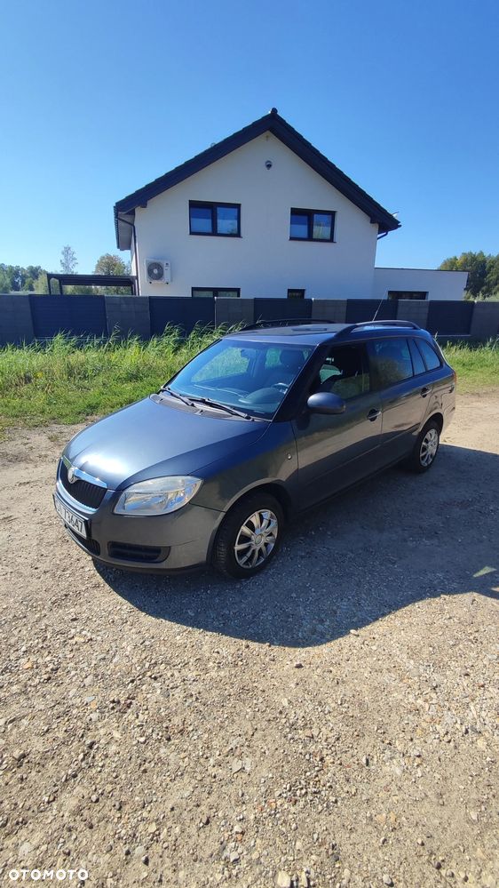 Skoda Fabia 1.4 16V Ambiente - 1