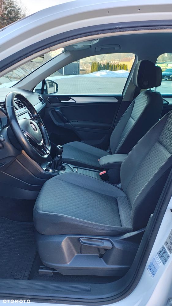 Volkswagen Tiguan 2.0 TDI SCR (BlueMotion Technology) Comfortline - 37